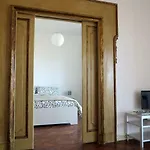 Pretty Panoramic - Half Way Center-vomero District Apartment *
